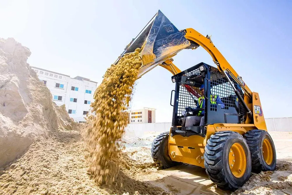 Аренда колёсных мини-погрузчиков в СТТ-Сервис +79637508470